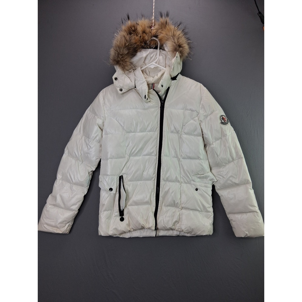 Moncler Puffer Jacket Fur Trim Hood White Size 1 S/M Quilted Down Coat Luxury